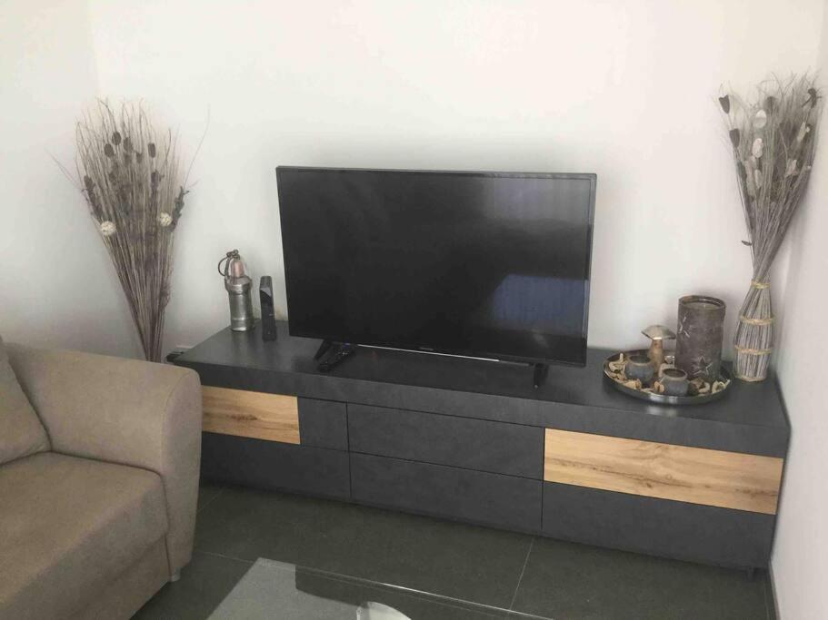 Fewo Pearl 207 Am Yachthafen Inkl. Tiefgarage Μπρέμερχαφεν Εξωτερικό φωτογραφία